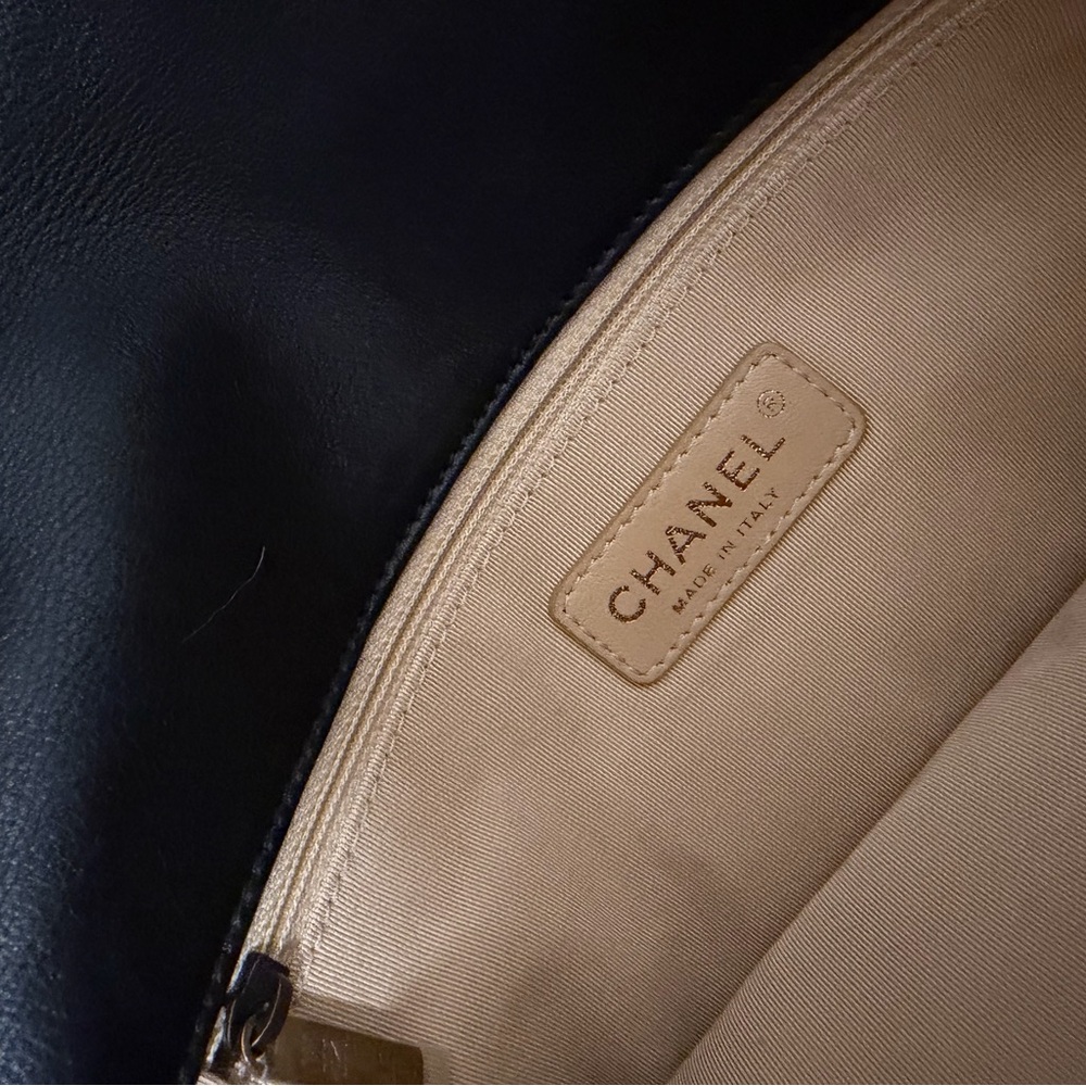 🖤 Chanel CC Crown Flap Bag - Picture 4 of 6